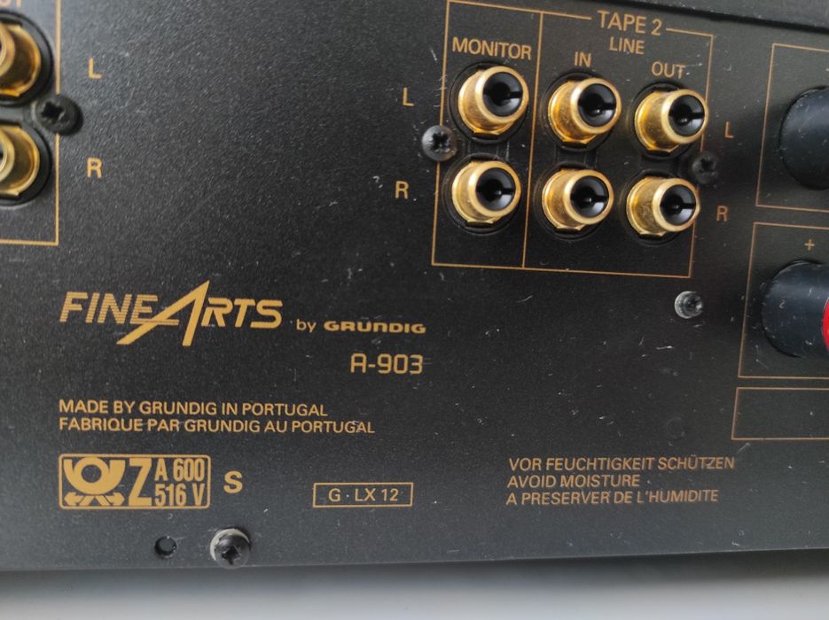 Amplificador stereo Grundig Fine Arts A-903