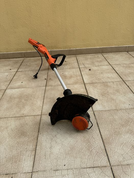 Aparador Eléctrico Black & Decker