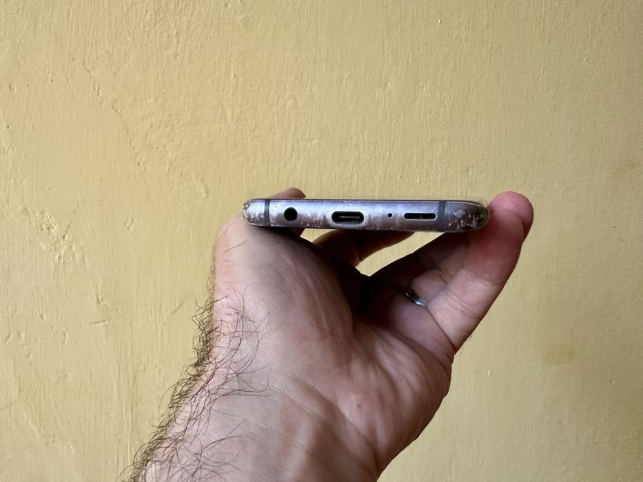 Samsung Galaxy S9 Plus. 6/64. Неверлок.