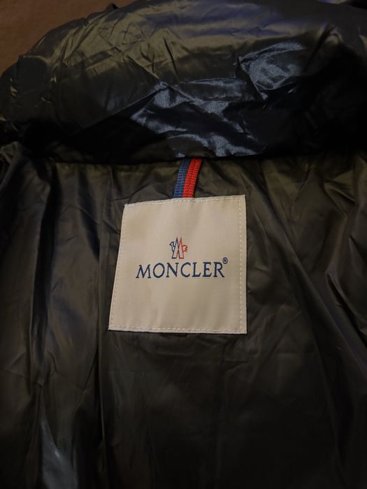 kurtka moncler maya