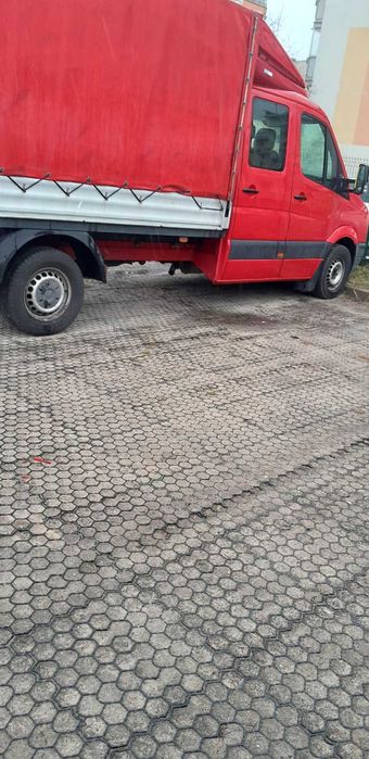 VOLKSWAGEN Crafter 35 skrzyniowy