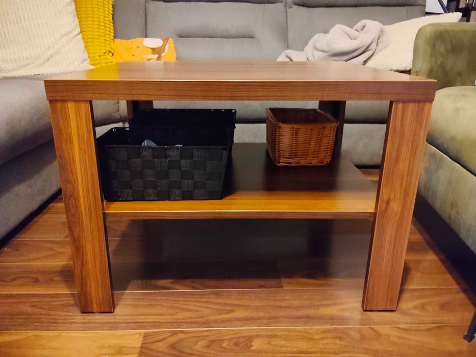 Stolik okolicznościowy