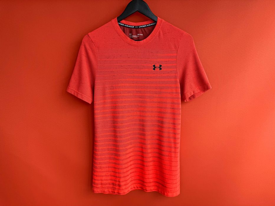 Under Armour Оригінал чоловіча спортивна футболка розмір S
