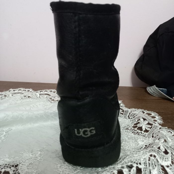 Шкіряні Уги 33,5 розмір