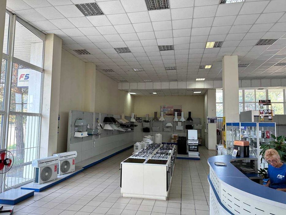 Аренда помещения ж/м Коммунар. Набережная заводская 103а: 230 грн ...