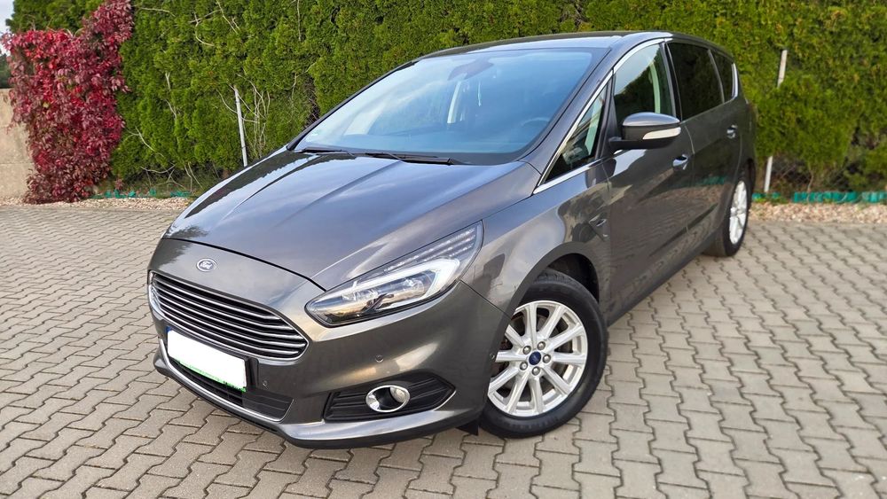 Ford S-Max