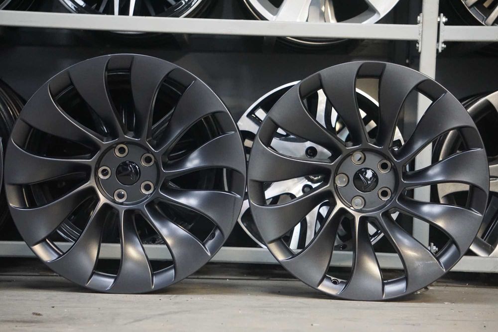 Alufelgi oryginał Tesla 5x114,3 9,5Jx21 et40 cb64,1 fabryczny stan