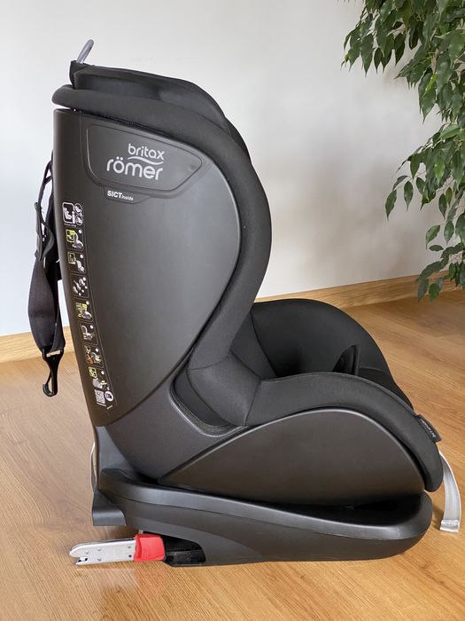Fotelik samochodowy Britax Romer od 75-105 cm / do 22 kg.