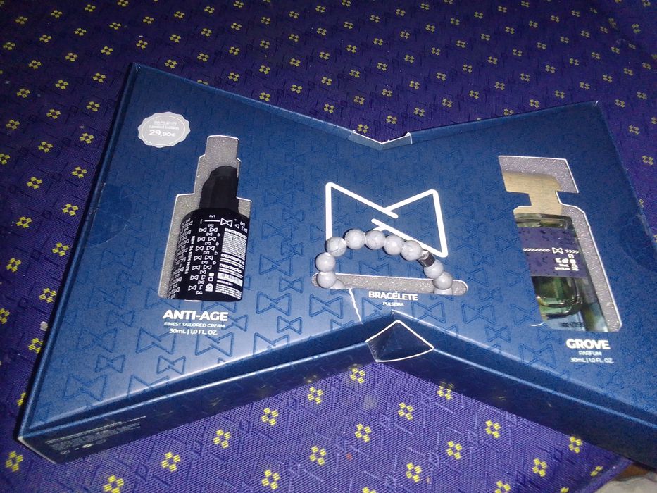 Vendo perfume para homens indratante perfume e porcaria ingrivel