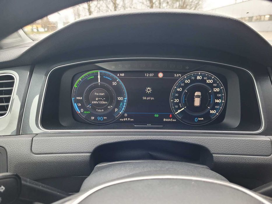 Volkswagen E-golf 2019 36квт з Норвегії під ключ/малий пробіг/без ДТП