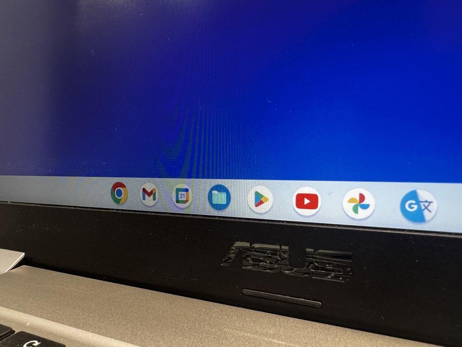 ASUS Chromebook C523