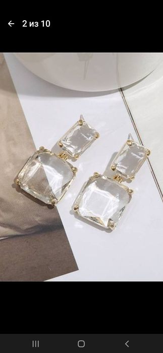 Элегантные прозрачные серьги квадраты