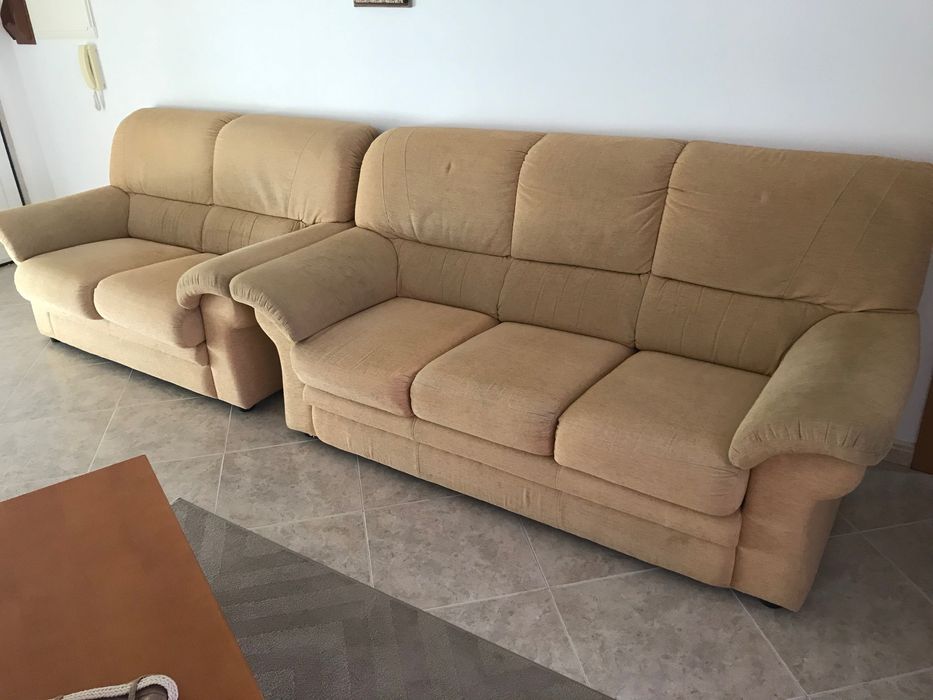 Sofás 3lugares e 2 lugares