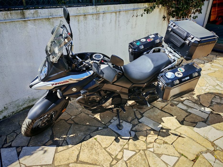 Suzuki Vstrom XT 650cc