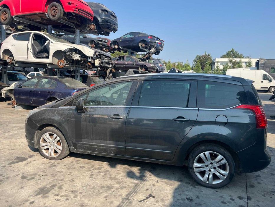 Peças Peugeot 5008 ANO 2000
