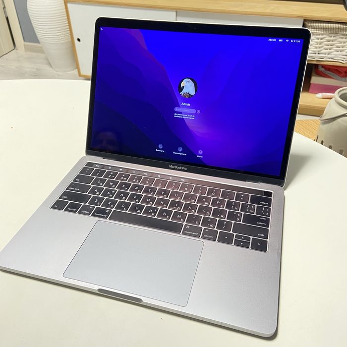 MacBook Pro 13inch, 2016, RAM 8Gb, SSD 250Gb