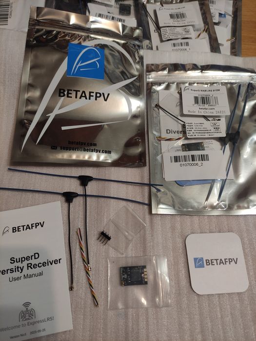 BETAFPV Diversity Super ELRS  2,4G - 915 Mhz RX: