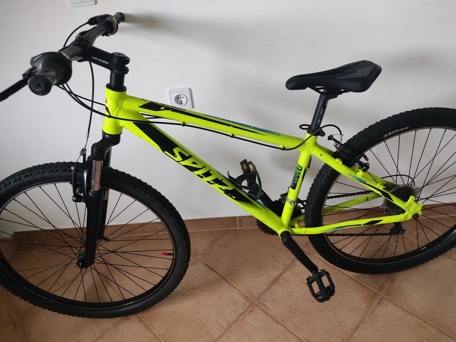 Bicicleta  roda aro 27,5 Selim novo