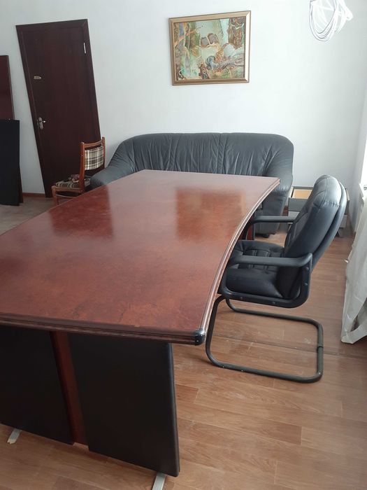 Продам стіл керівника