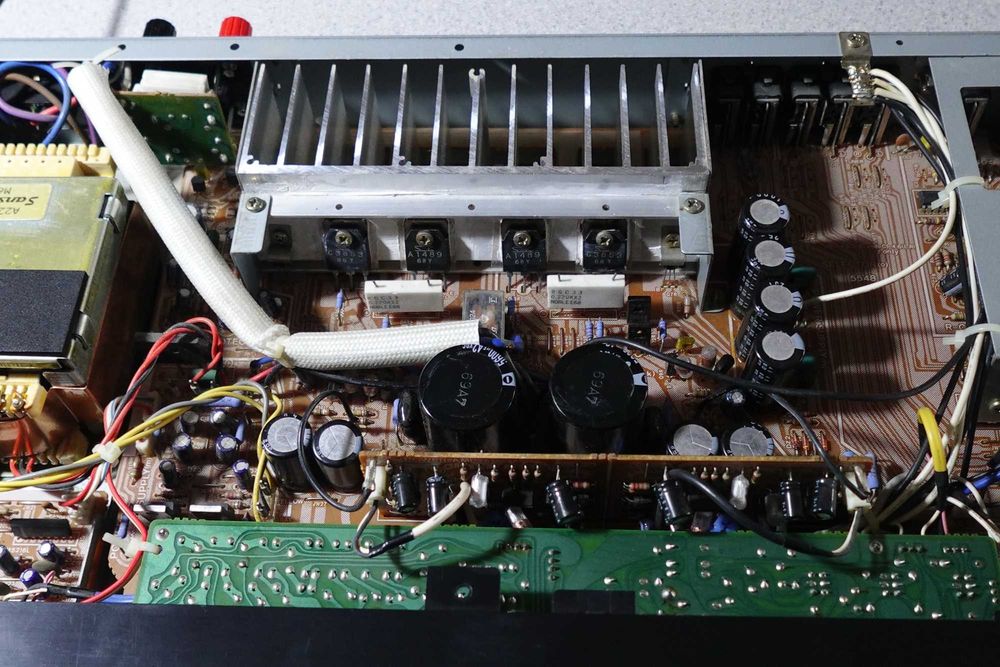 Підсилювач Sansui AU-G11XII 220V 2x25 W Made in Japan in 1985.