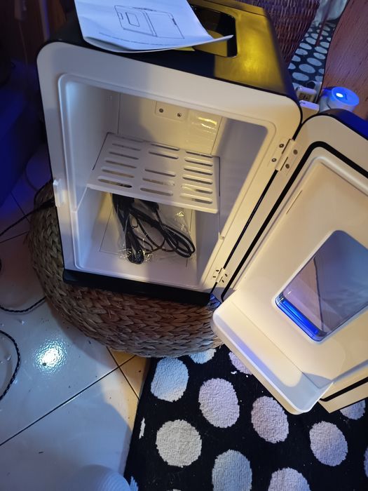 Mini frigorífico 14 L NOVO!