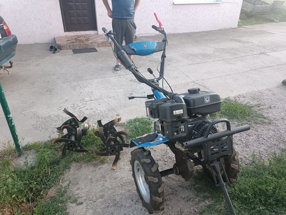 Мотоблок ДТЗ 570БН