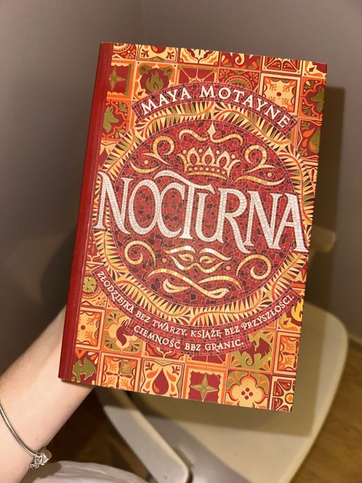 Nocturna Maya Montayne