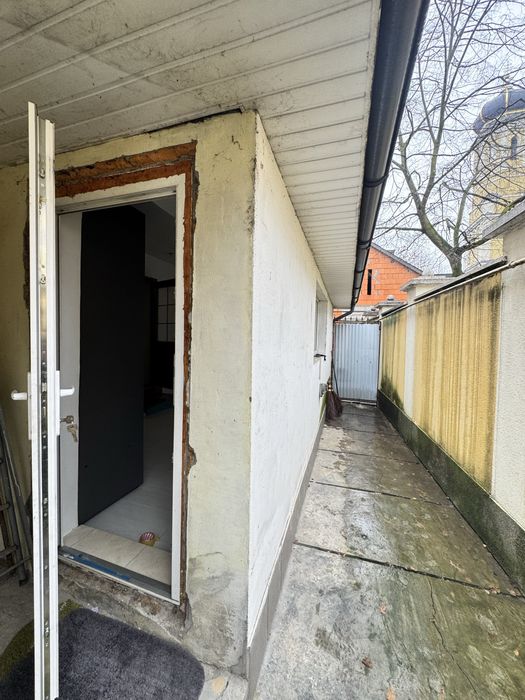 Продаж квартира + бізнес обʼєкт