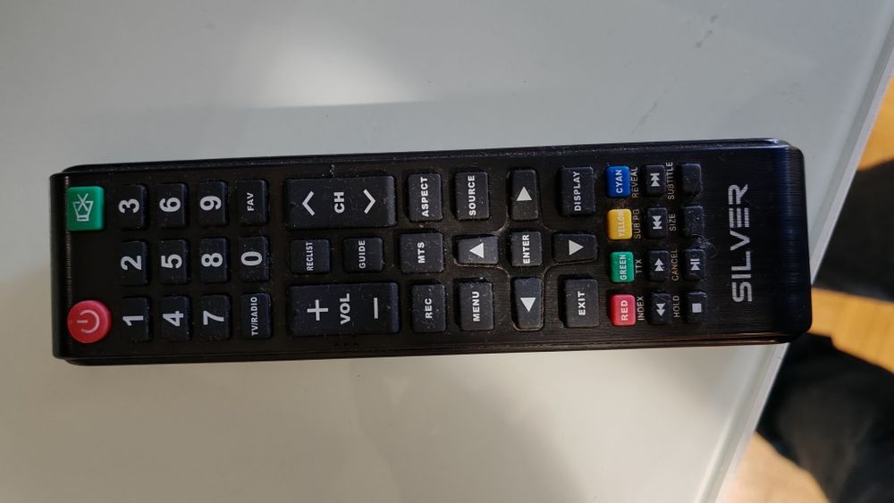 Tv silver 32" avariada