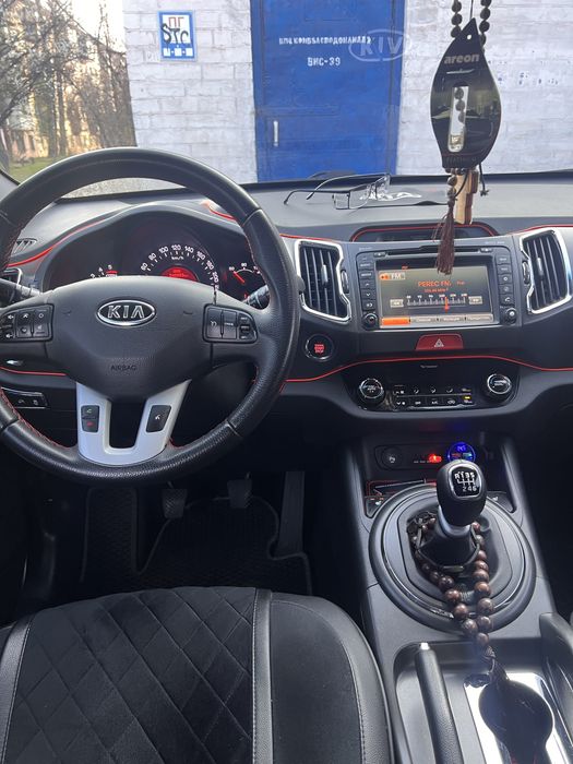Продам кия спортейдж 3 1,7 дизель