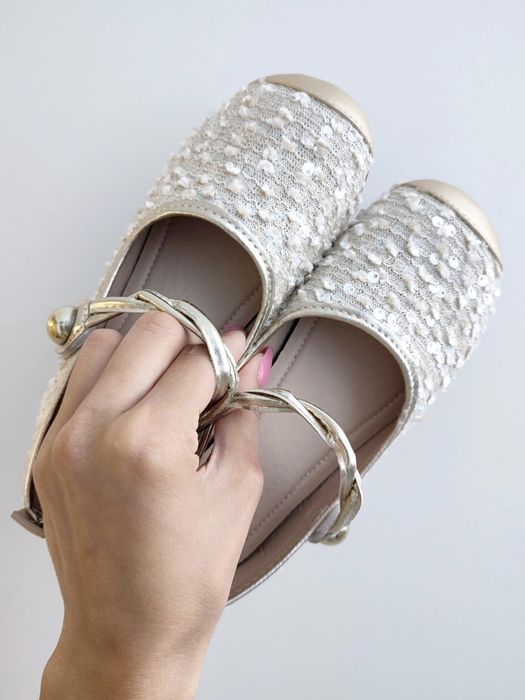 Святкові туфлі, балетки золотисті 35р, 21см