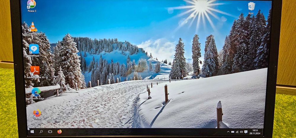 Lenovo 15,6/FulHD/4x2,5GHz/USB-C/16GB/256NVMe/Win10/HDMI/WIFI/Bat6god