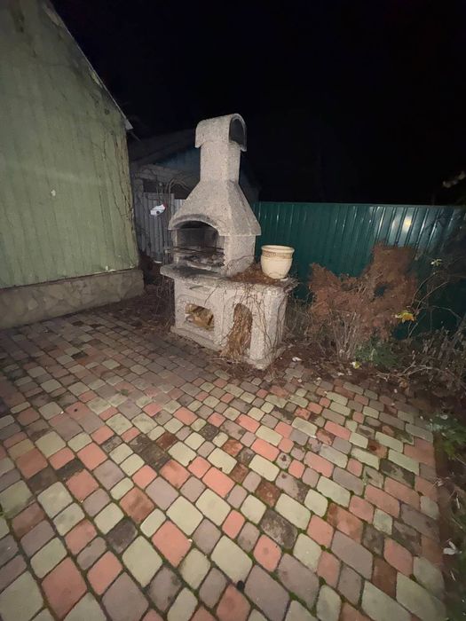 Дом на Ясногорке 4 комнаты до 6 человек не более.