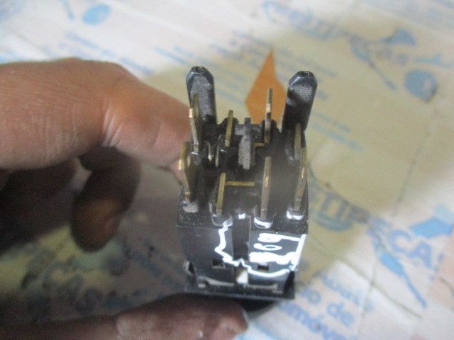 Botão / interruptor de luzes PEUGEOT 106 I Van (1S_)