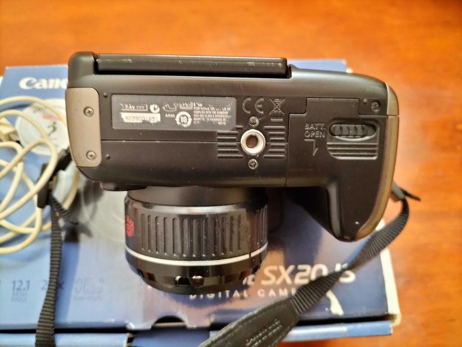 Canon PowerShot SX20 IS usada / para peças