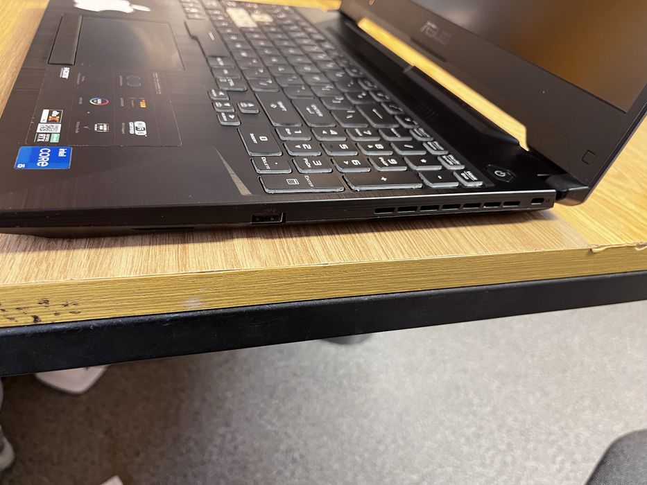 Leptop ASUS Tuf gaming f15 FX506H