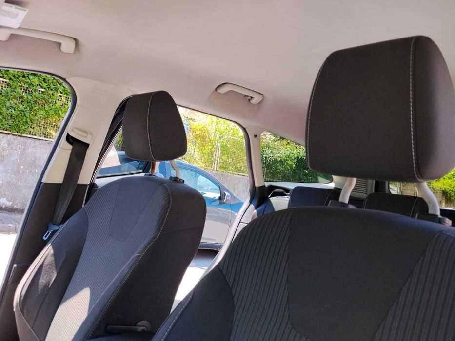 Vendo Ford Focus SW 1.6 gasóleo