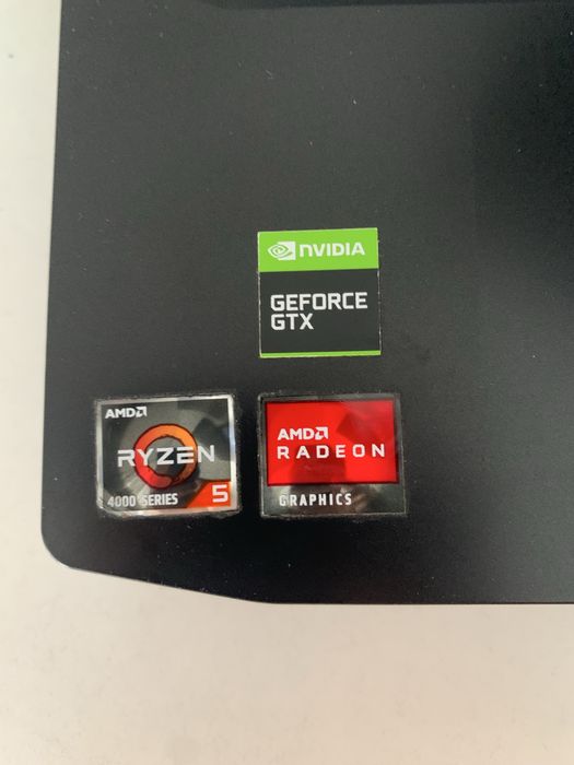 Portátil gaming lenovo