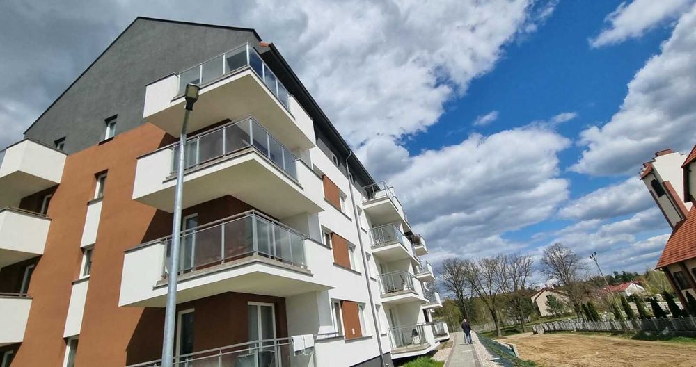 Mieszkanie 2 pokojowe z balkonem 6.7 m2 ul. Jaśminowa Olsztynek 38.6 m2 + komórka lokatorska 8 m2