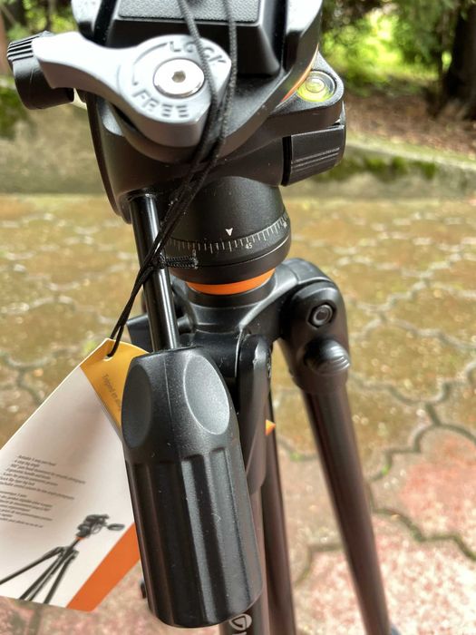Statyw fotograficzny Vanguard Alta CA 233 AP