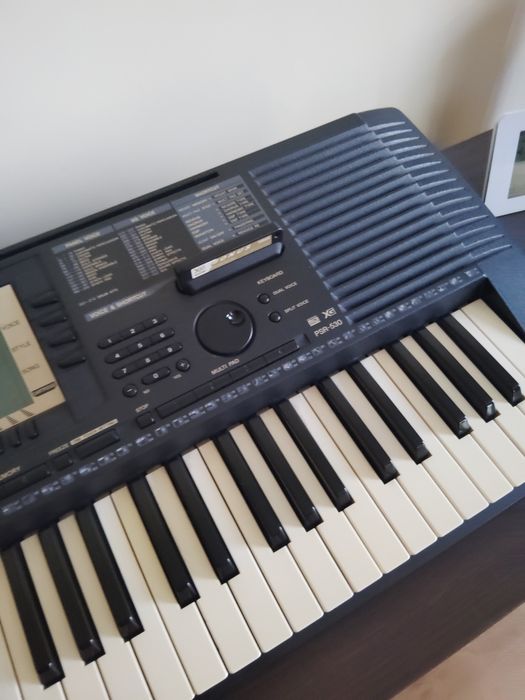 Yamaha PSR 530 keyboard