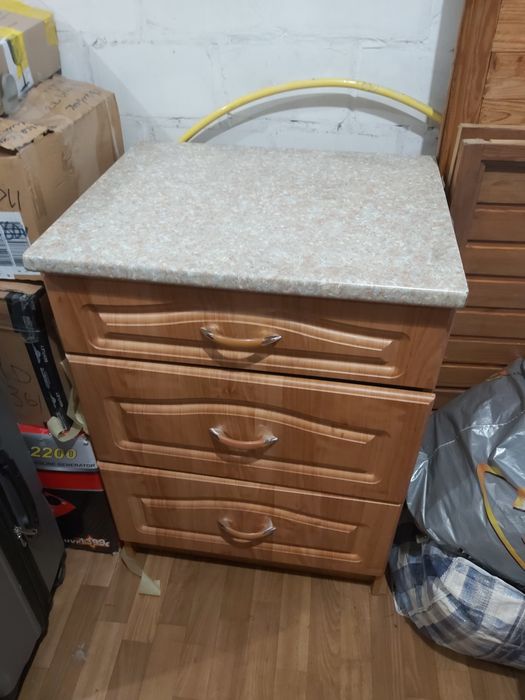 Комод під столешню