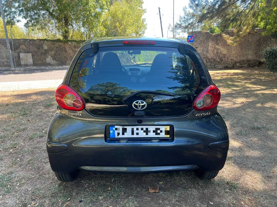 Toyota Aygo 1.0 Com Apenas 1 Único Dono - Completamente Impecável