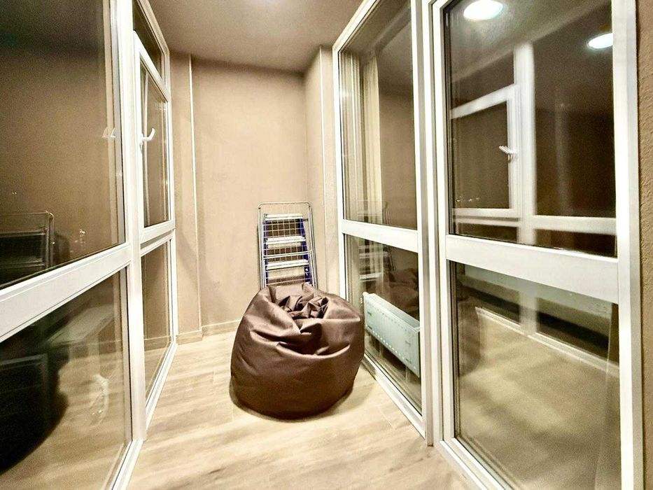 Автономна Інвертор Джона Маккейна 3А ЖК Французький квартал 2 Печерськ