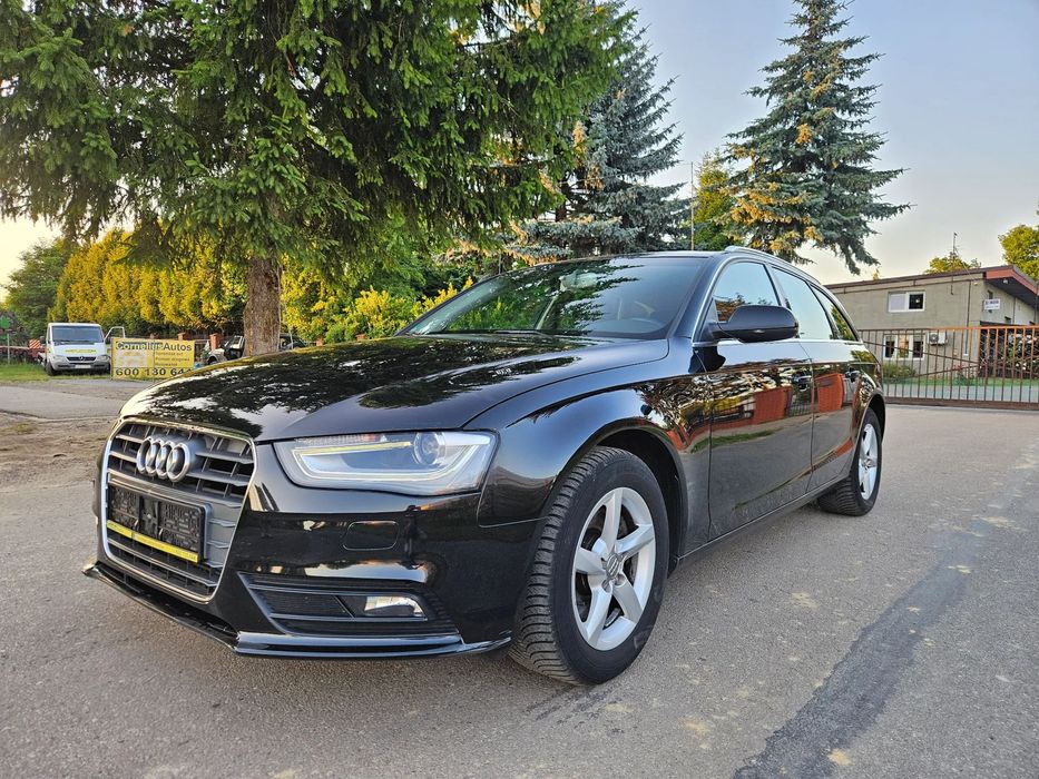 Audi A4 Avant Audi A4 B8  | Oryginalny lakier | Pewny przebieg | Świeży rozrząd
