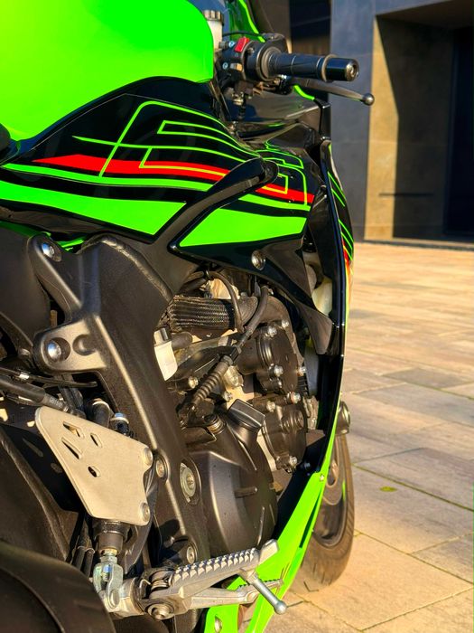 Kawasaki Ninja 636 ZX-6R 2024