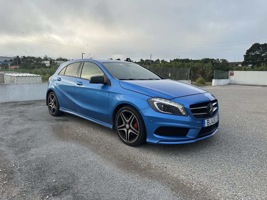 Mercedes-Benz A180 AMG Aceito Retoma