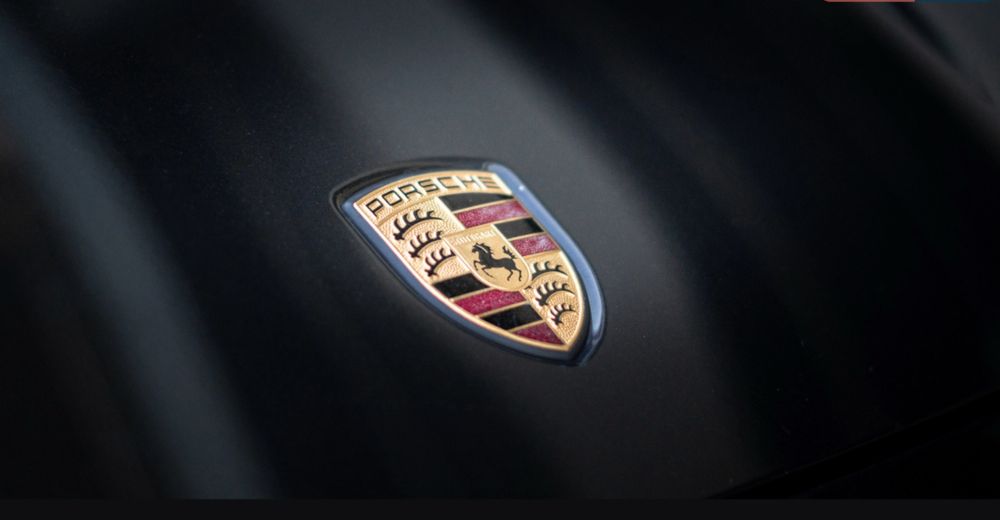 Продам авто Porsche Panamera 4S