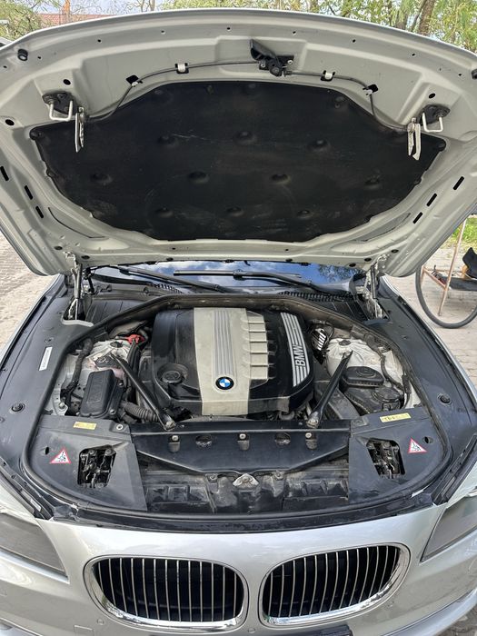 Продам BMW 730d 2009