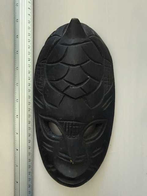 Máscaras africanas e outros países